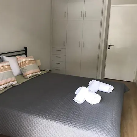 Cozy Flat - 5mins Walking From Beach