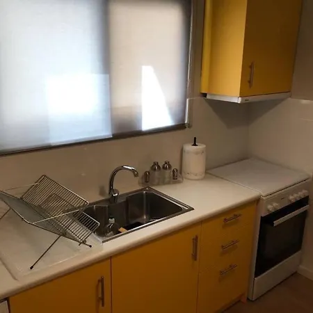 Cozy Flat - 5mins Walking From Beach * Kyparissia