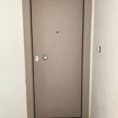 Cozy Flat - 5mins Walking From Beach Apartment *